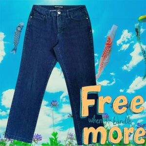 Free 💟Women’s Petite Conrad  C. Jeans